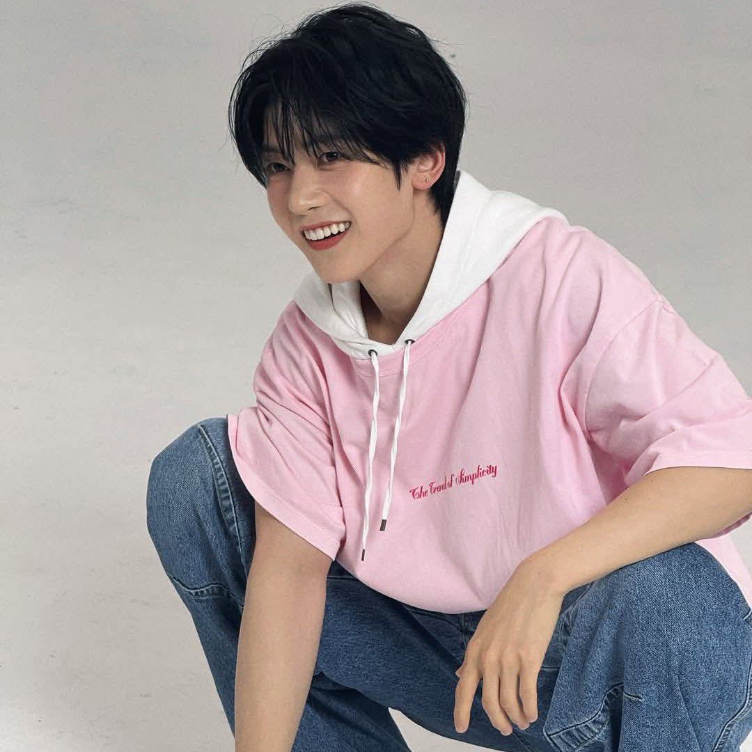 Latest photo of Seok Matthew (ZEROBASEONE)