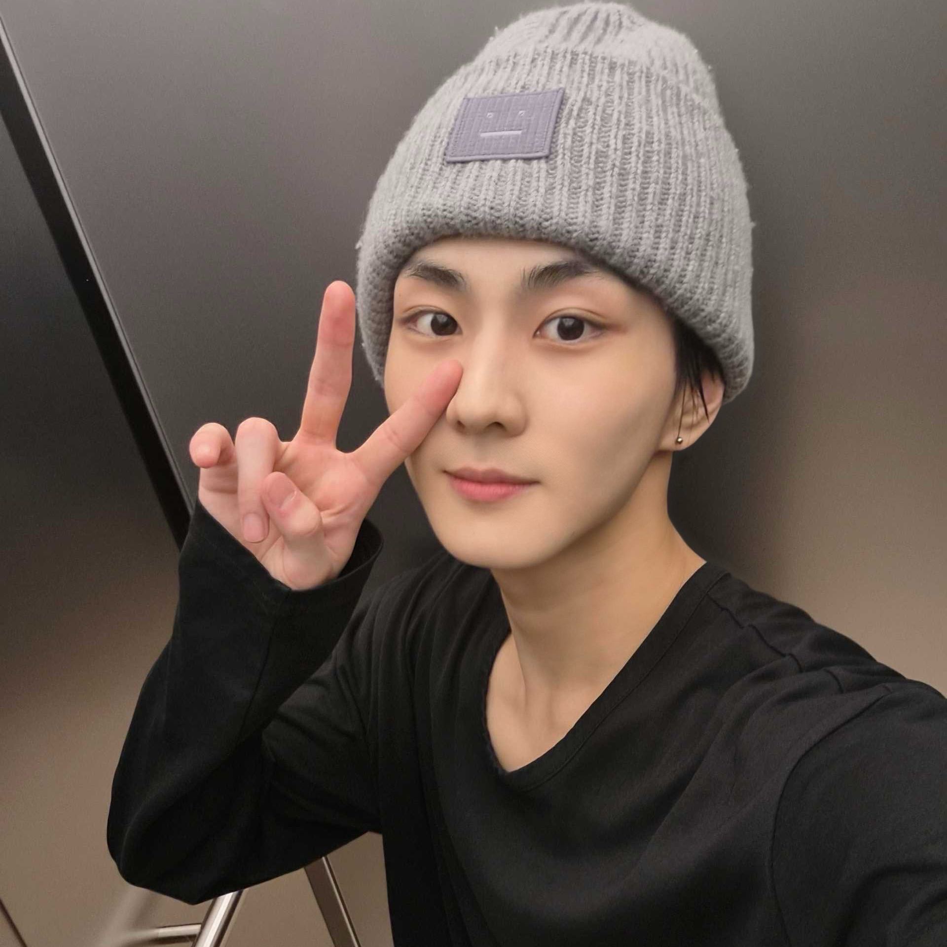 Recent activity shot of Jungwon (ENHYPEN)