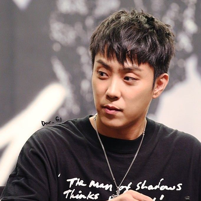 Behind-the-scenes cut of Eun Jiwon (SECHSKIES)