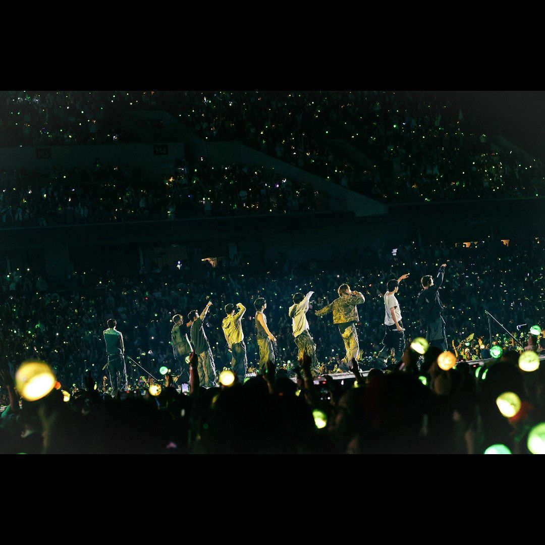 Behind-the-scenes cut of SEVENTEEN