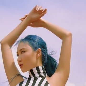 ファサ (MAMAMOO)の最新写真