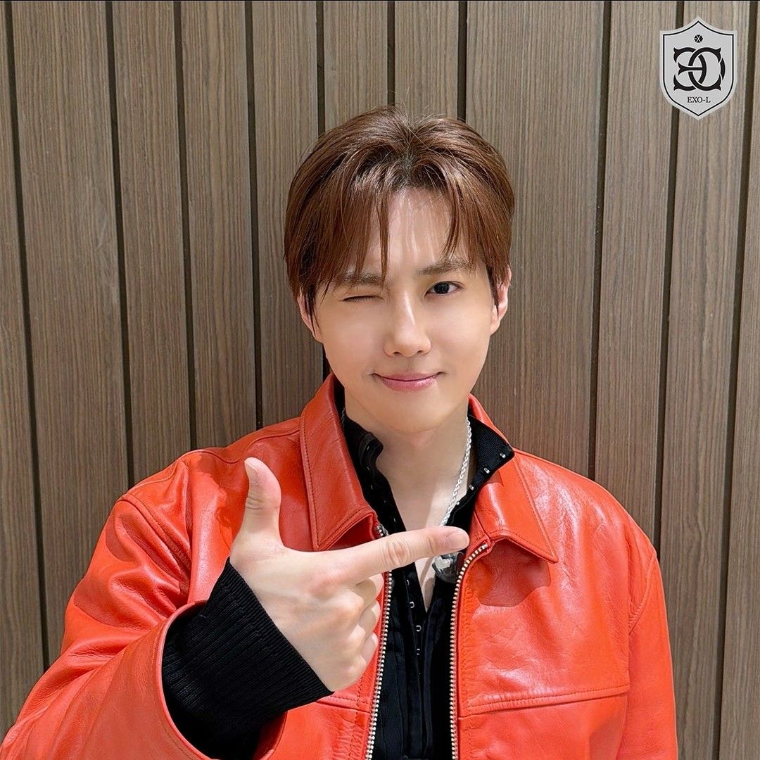 Behind-the-scenes cut of Suho (EXO)