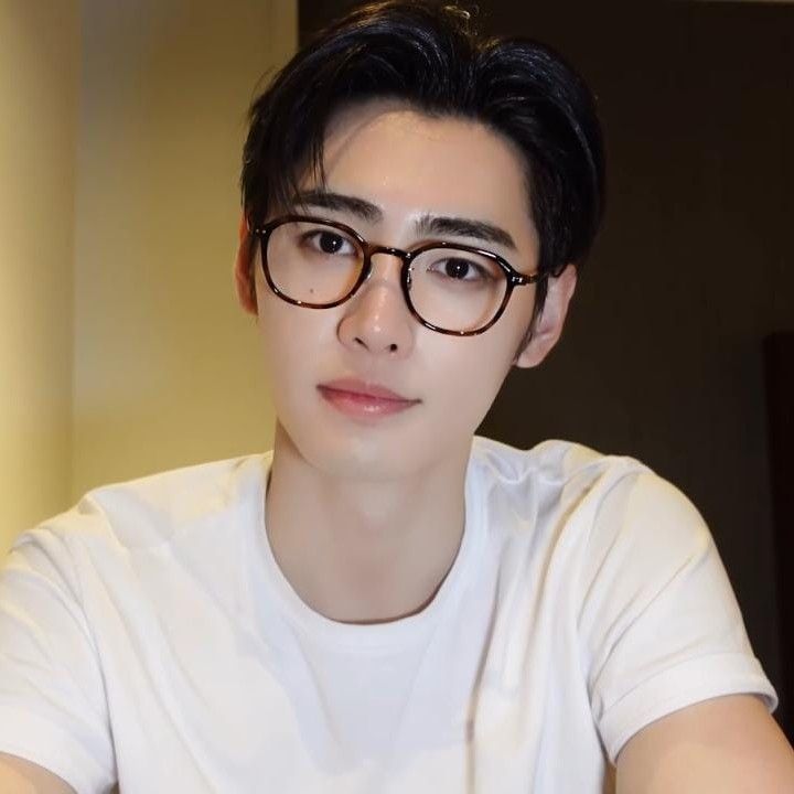 成訓 (ENHYPEN)粉絲拍下的瞬間