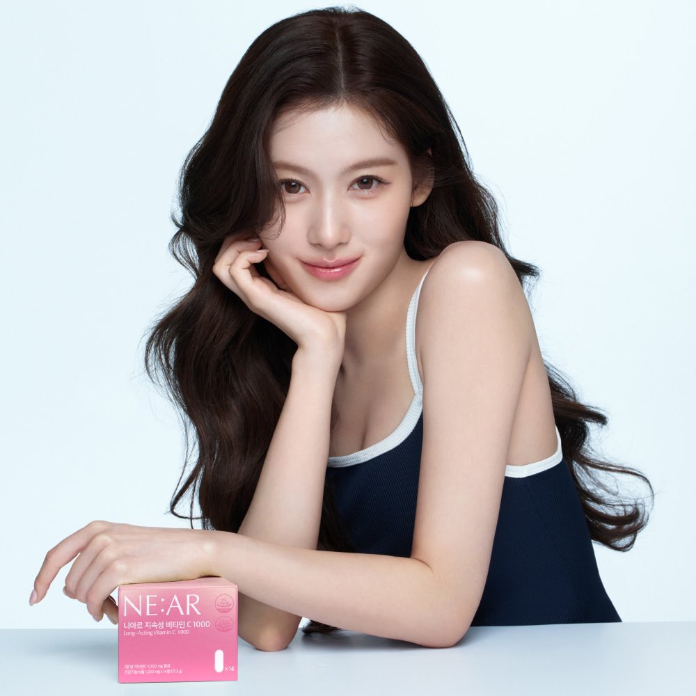 사나 (TWICE)의 비하인드 컷