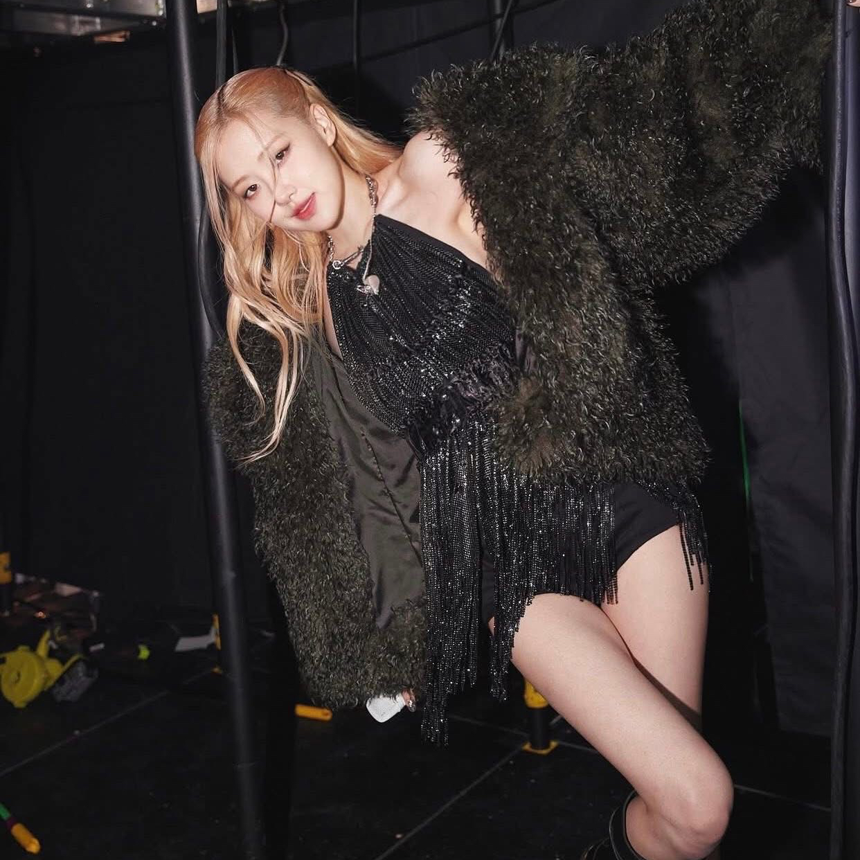 ROSÉ (BLACKPINK)的最新照片