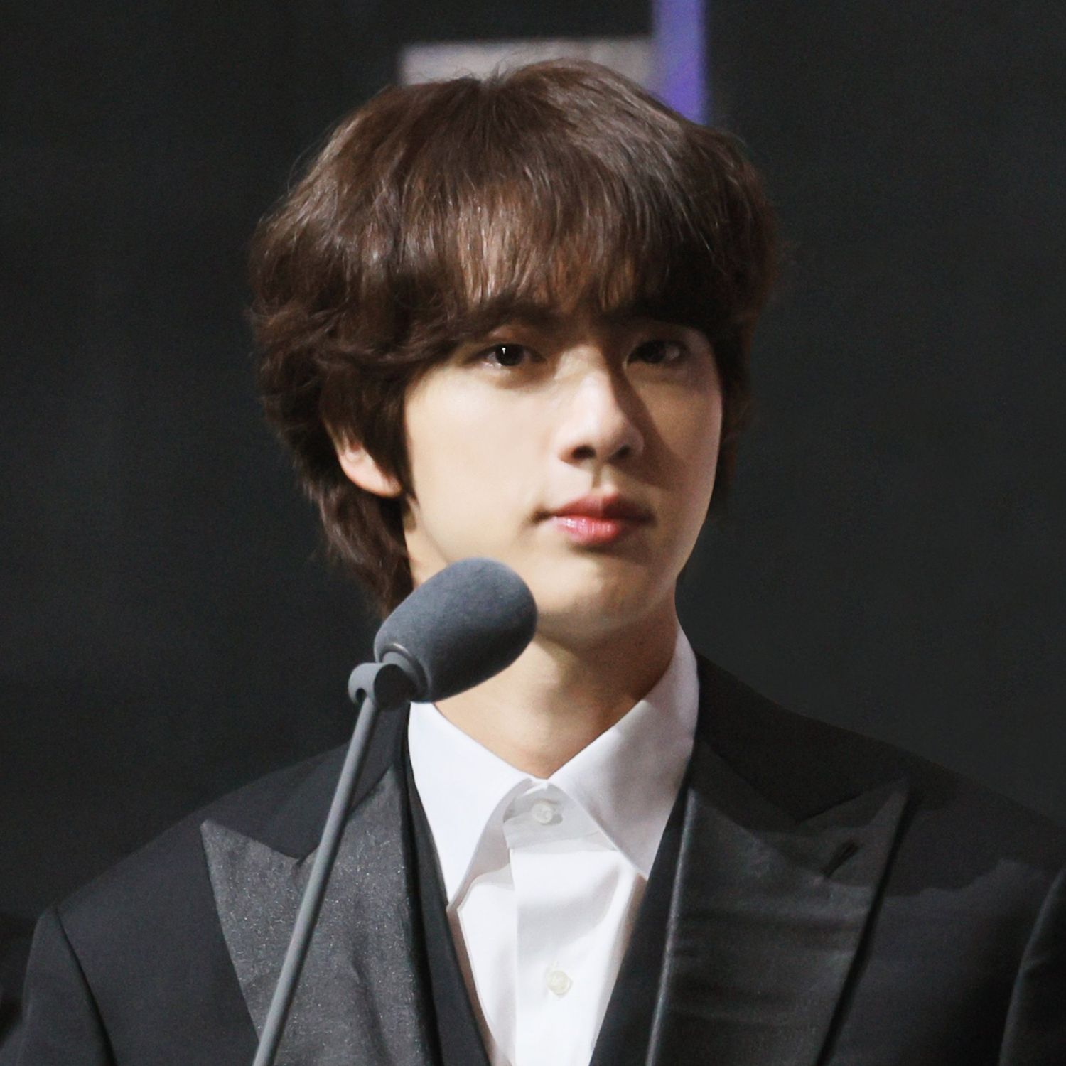 2025-tma-bts-jin-community-choeaedol