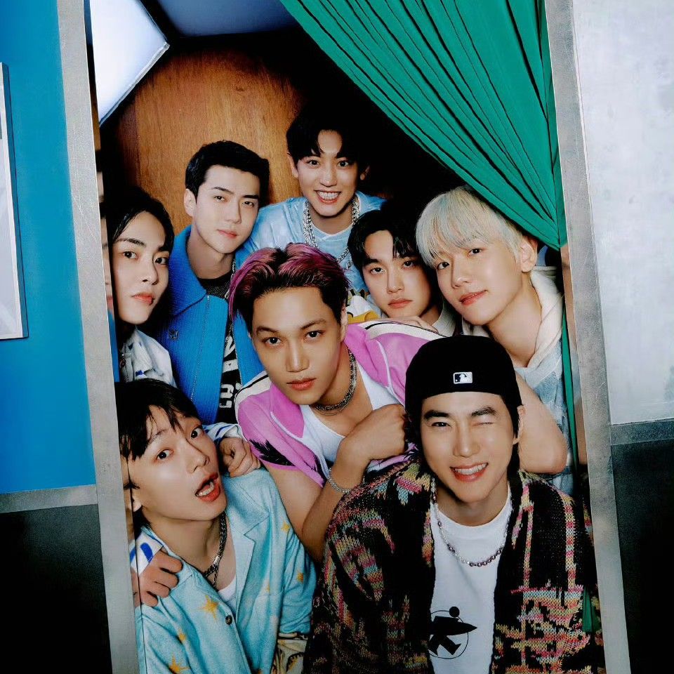 EXO의 최신 사진