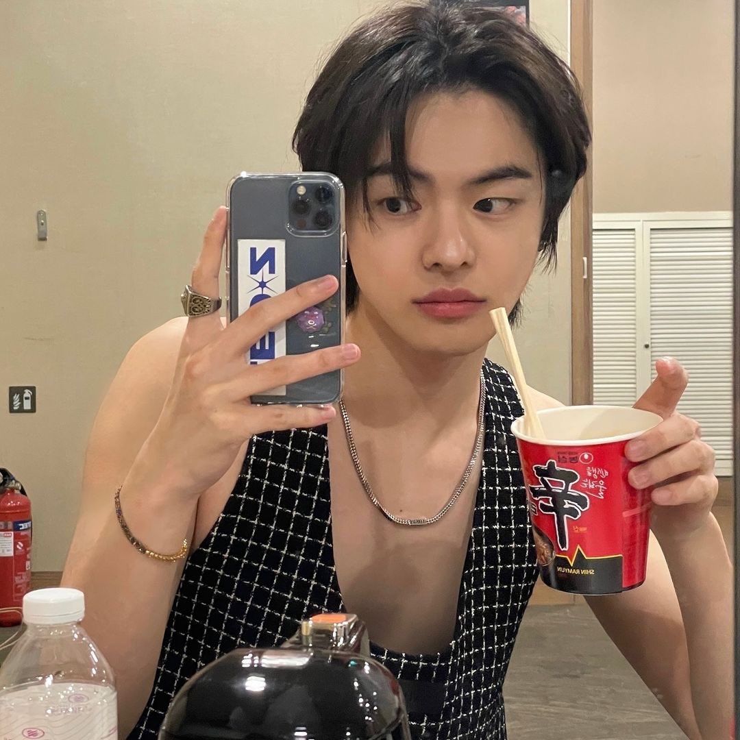 Latest photo of Lee Leo (ALPHA DRIVE ONE)