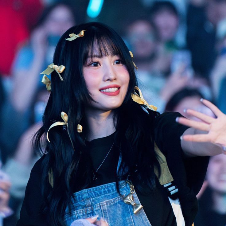 모모 (TWICE) 최근 활동샷