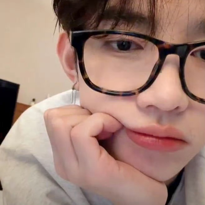 Latest photo of Zhang Hao (ZEROBASEONE)