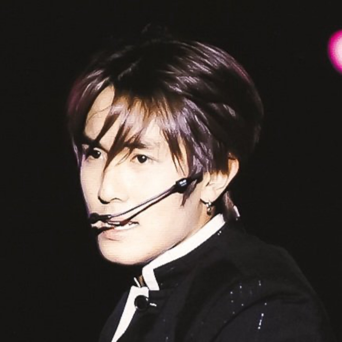 Latest photo of Kim Dongwan (SHINHWA)