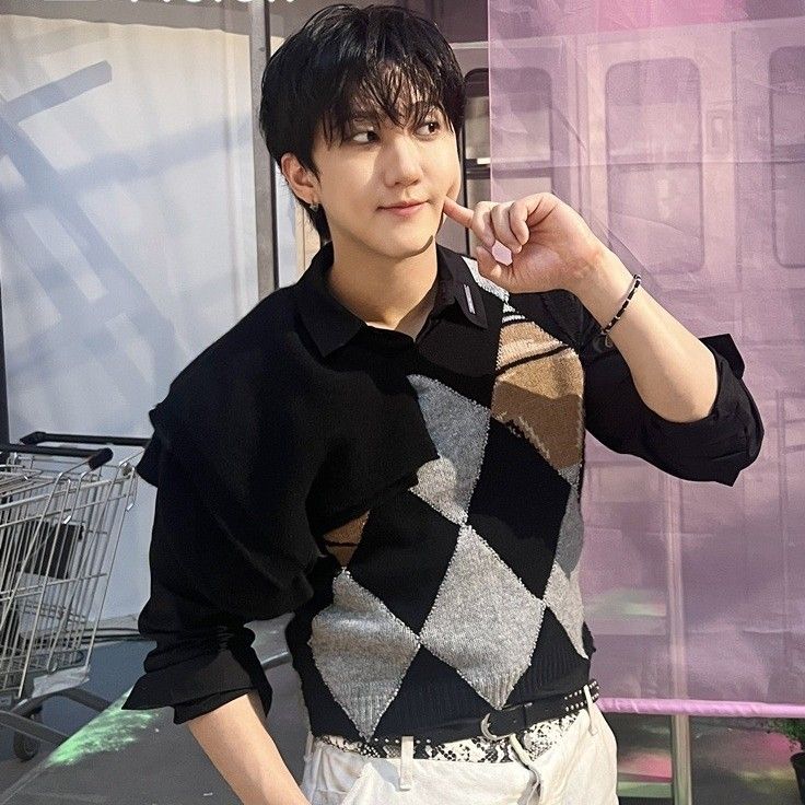Foto terbaru Changbin (Stray Kids)