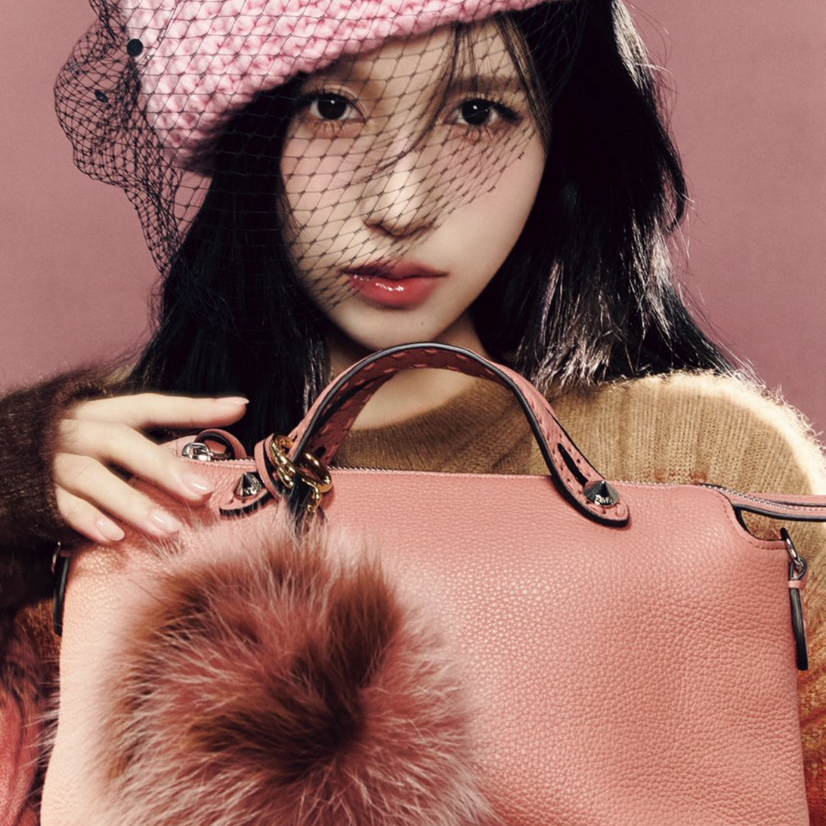 Recent activity shot of Mina (TWICE)