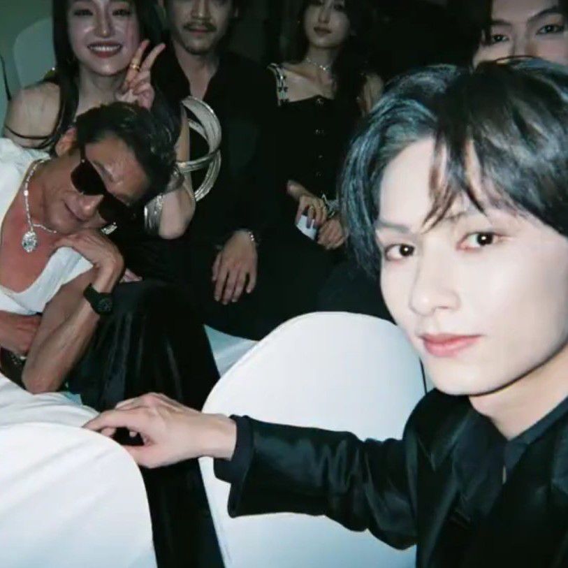 A moment captured by Jun (SEVENTEEN)'s fan