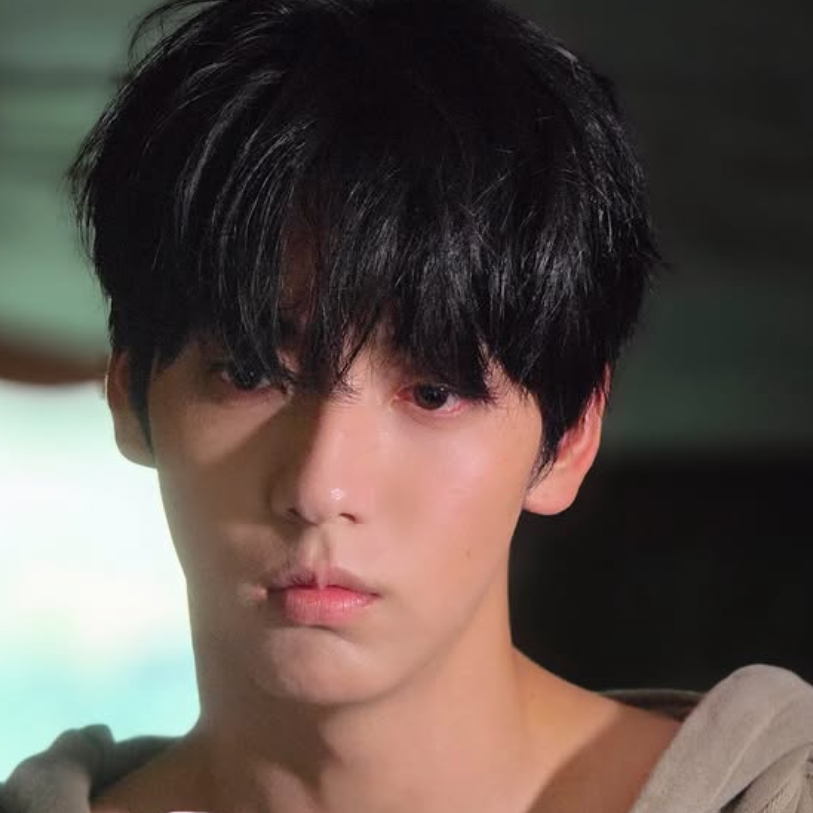A moment captured by Soobin (TOMORROW X TOGETHER)'s fan