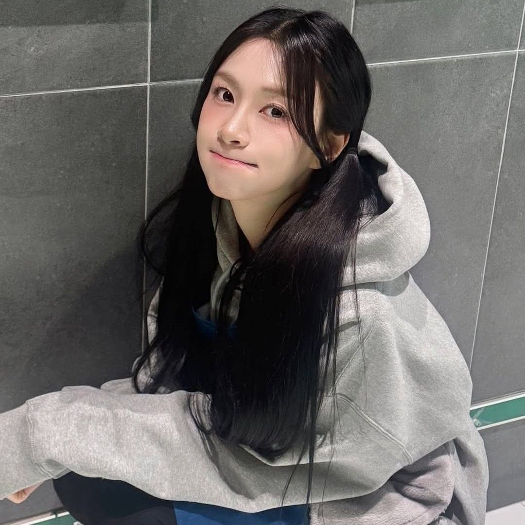 Behind-the-scenes cut of Oh Hayoung (Apink)