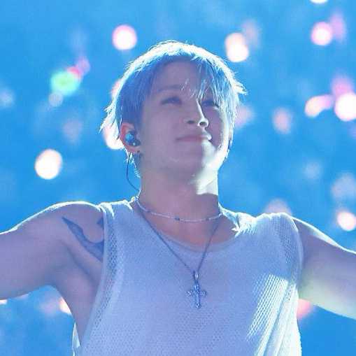 A moment captured by Jinjin (ASTRO)'s fan