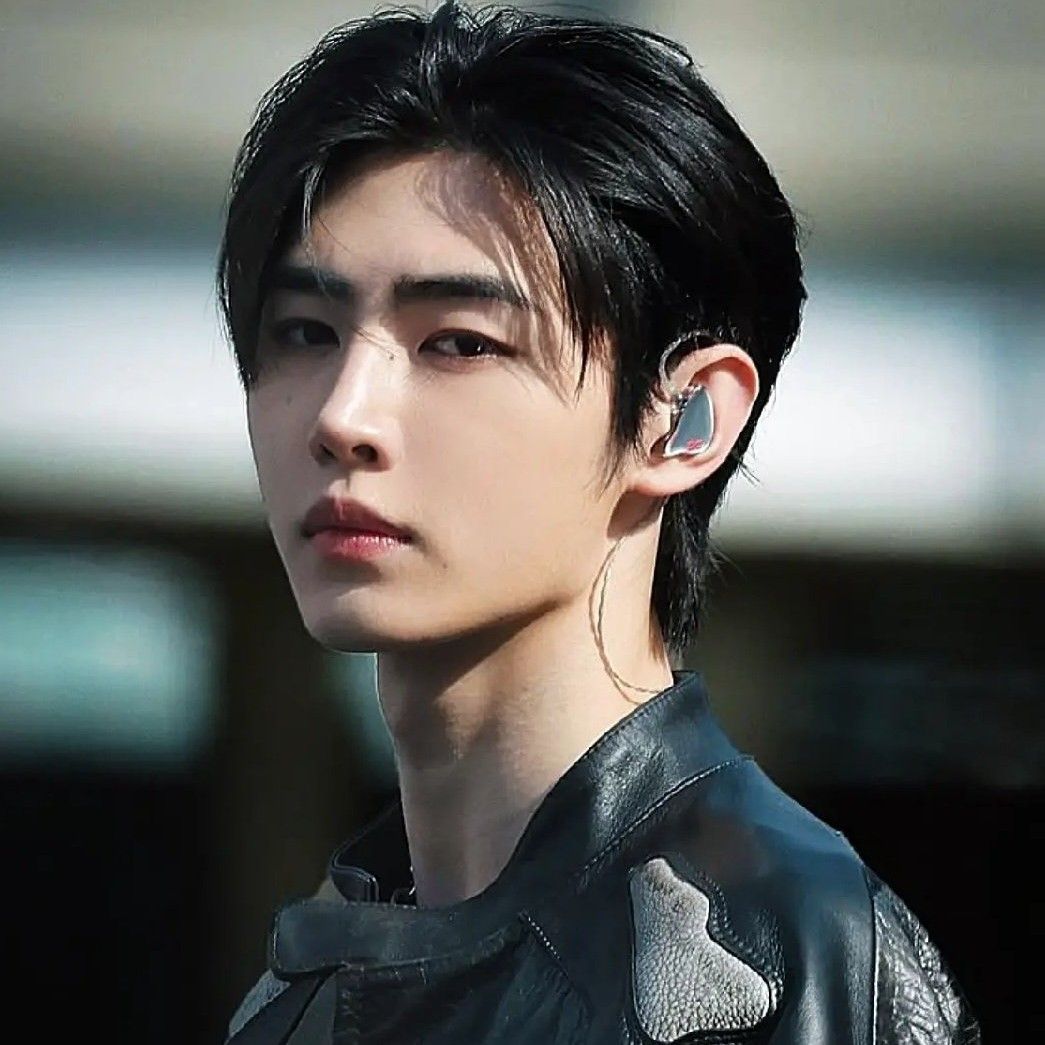 成訓 (ENHYPEN)的幕後花絮