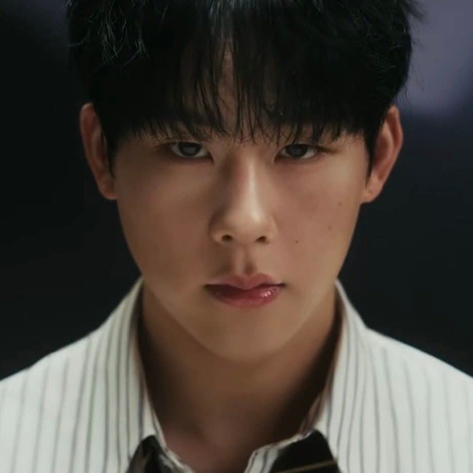 Latest photo of Joohoney (MONSTA X)