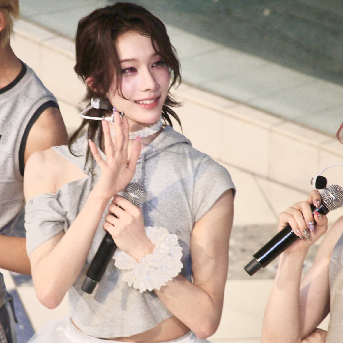 Behind-the-scenes cut of Rui (XLOV)