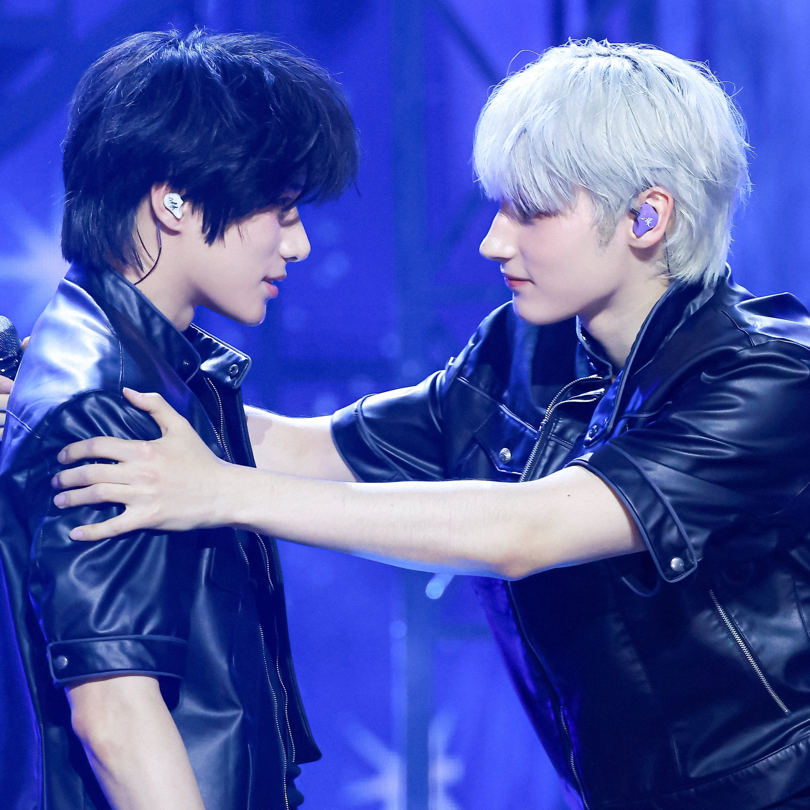 투모로우바이투게더의 비하인드 컷