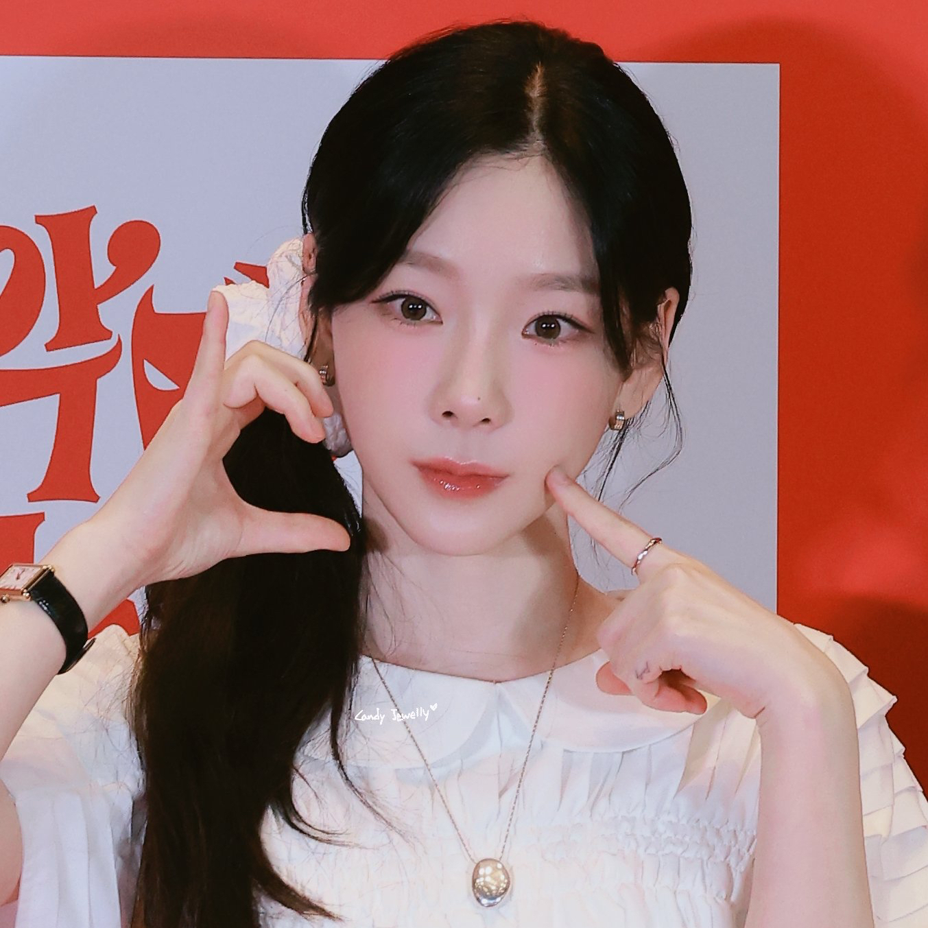 Recent activity shot of Taeyeon (Girls' Generation)