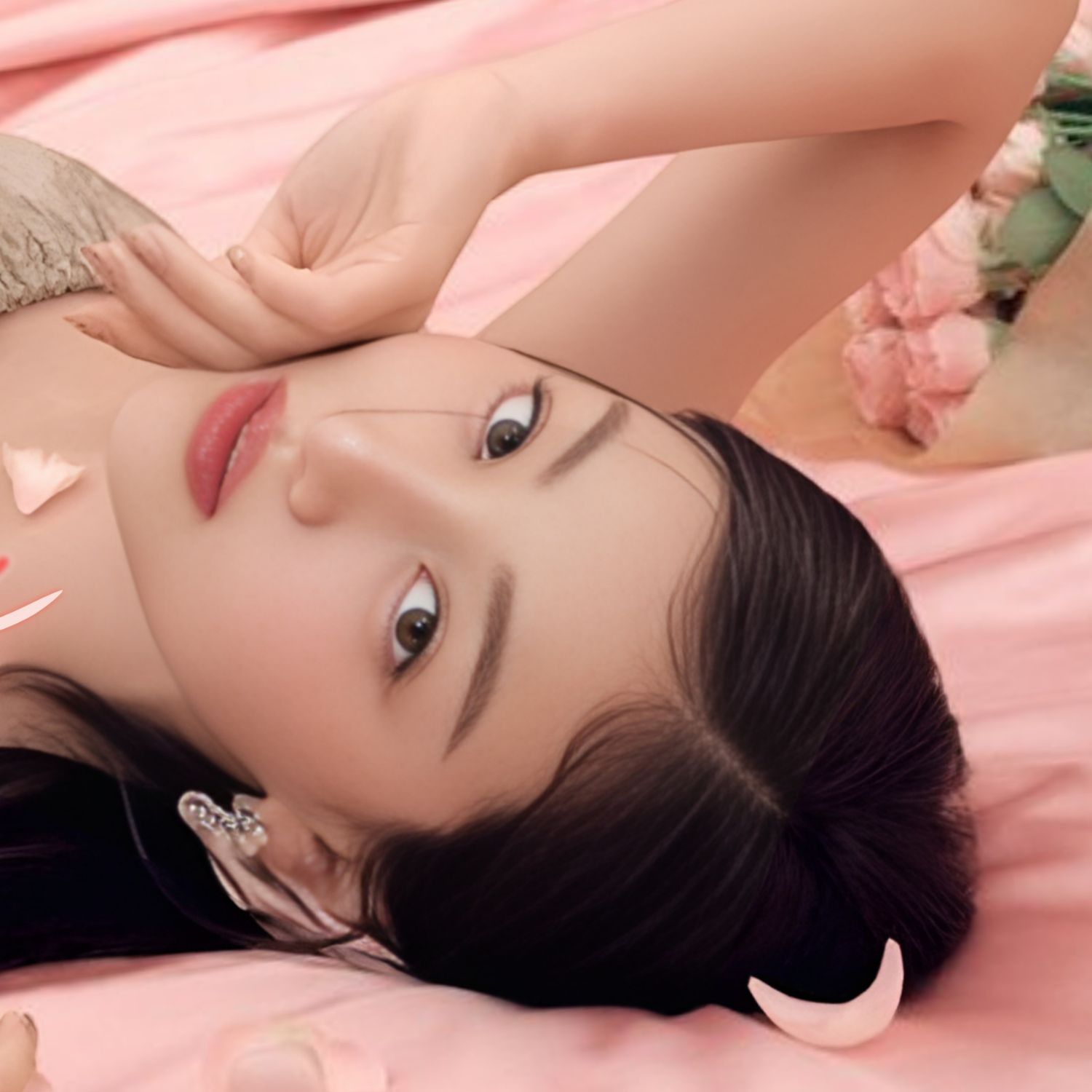 志效 (TWICE)的最新活动照片