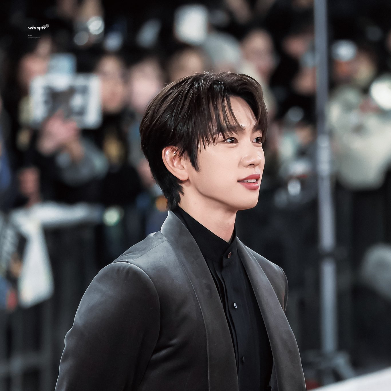 A moment captured by Jinyoung (GOT7)'s fan