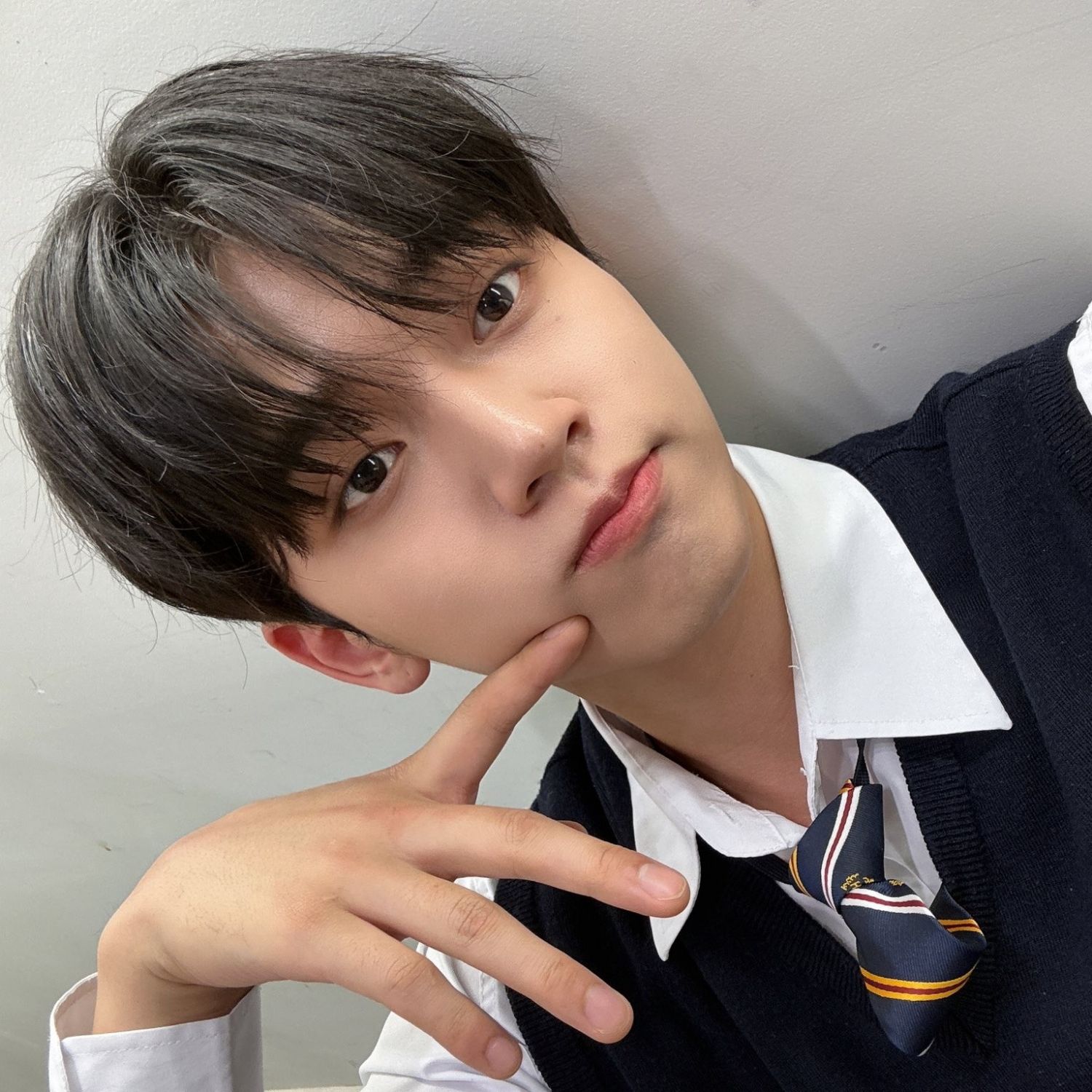 A moment captured by HYUK (OMEGA X)'s fan