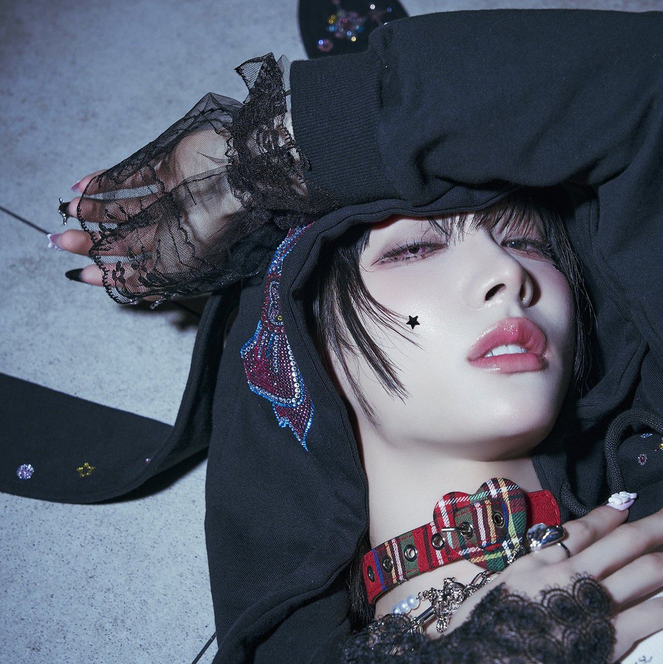 A moment captured by Rui (XLOV)'s fan