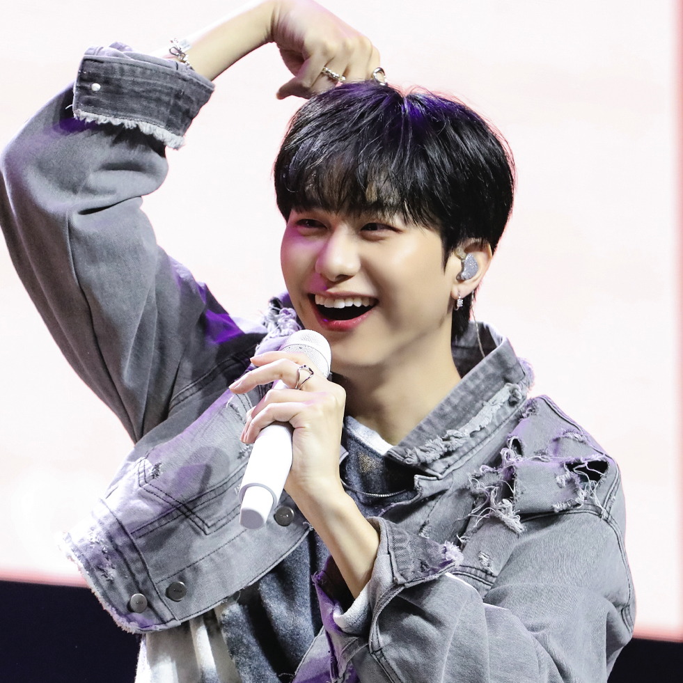 Latest photo of Kang Seungsik (VICTON)