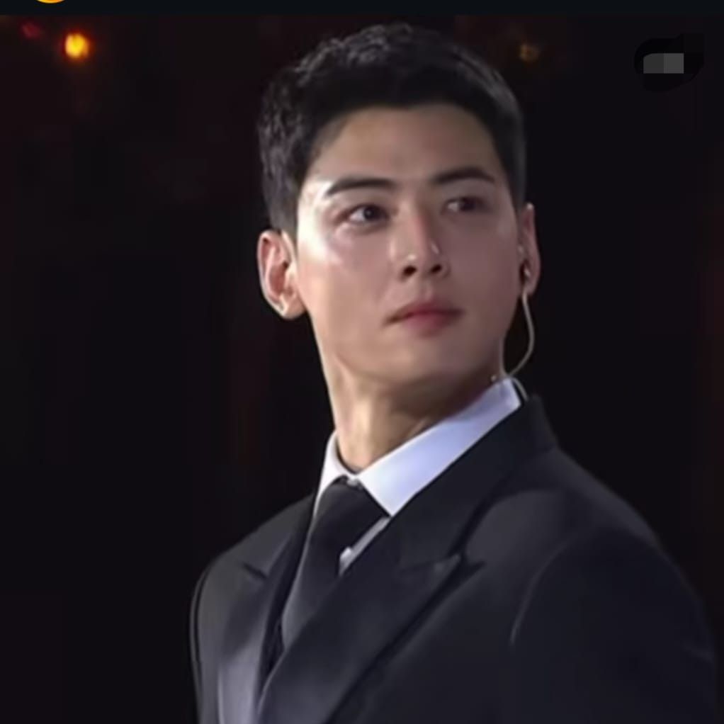 Behind-the-scenes cut of Eunwoo (ASTRO)