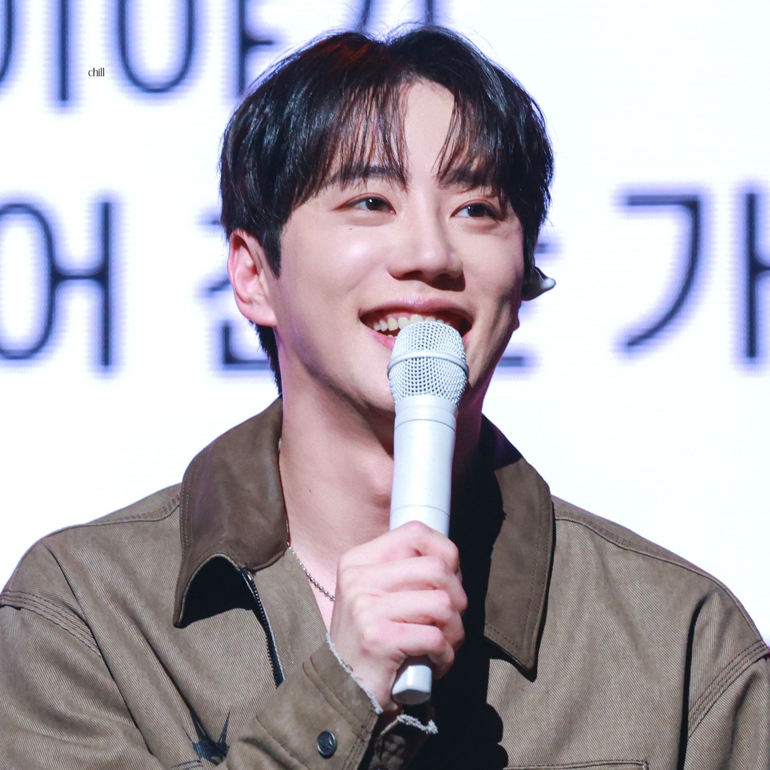 A moment captured by Lee Junyoung's fan