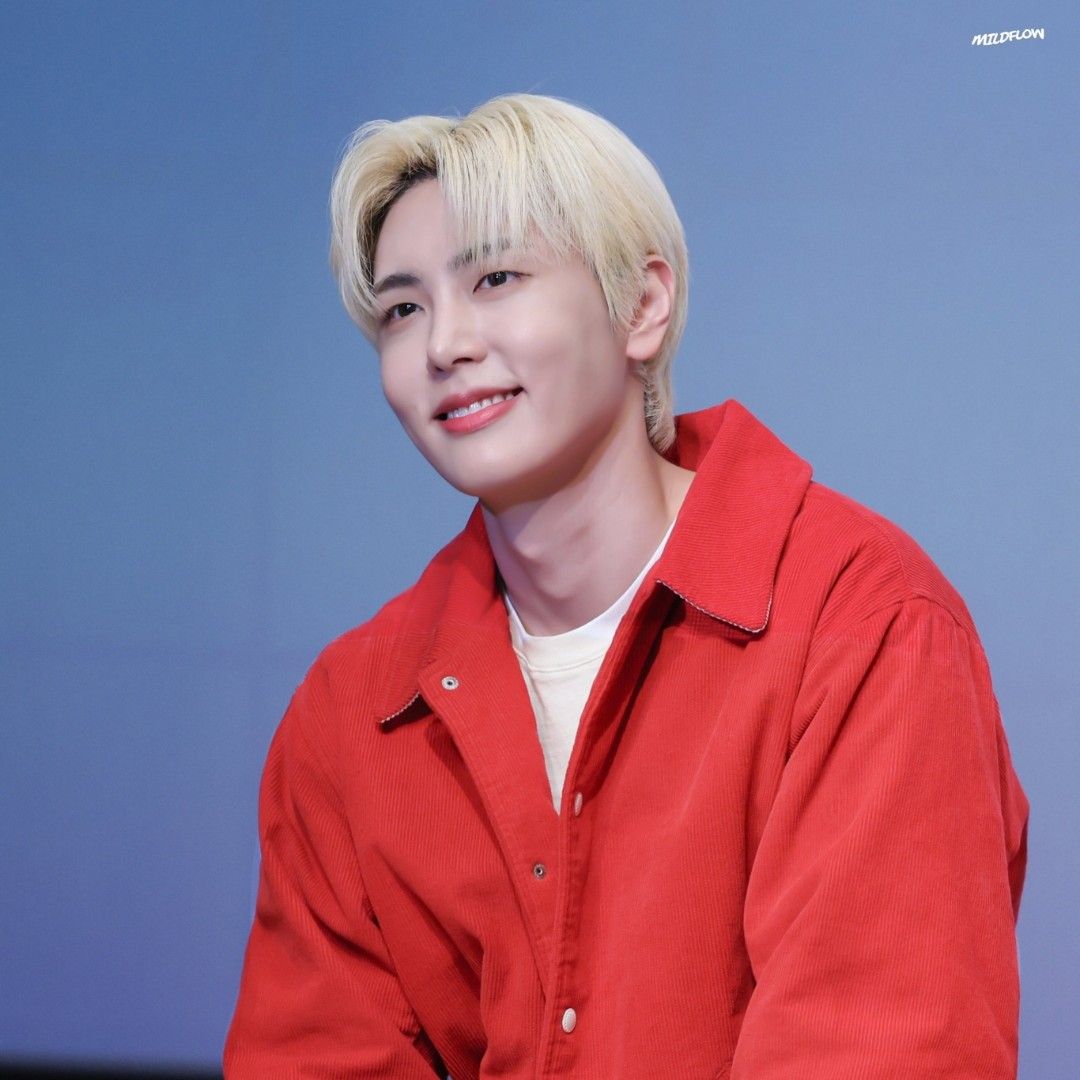 Latest photo of Jaeyoon (SF9)