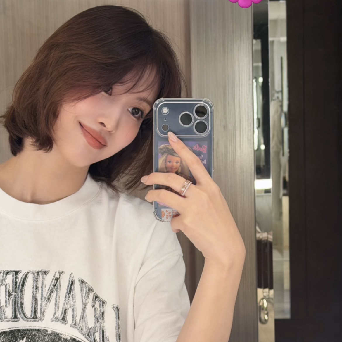 Potret di balik layar Momo (TWICE)