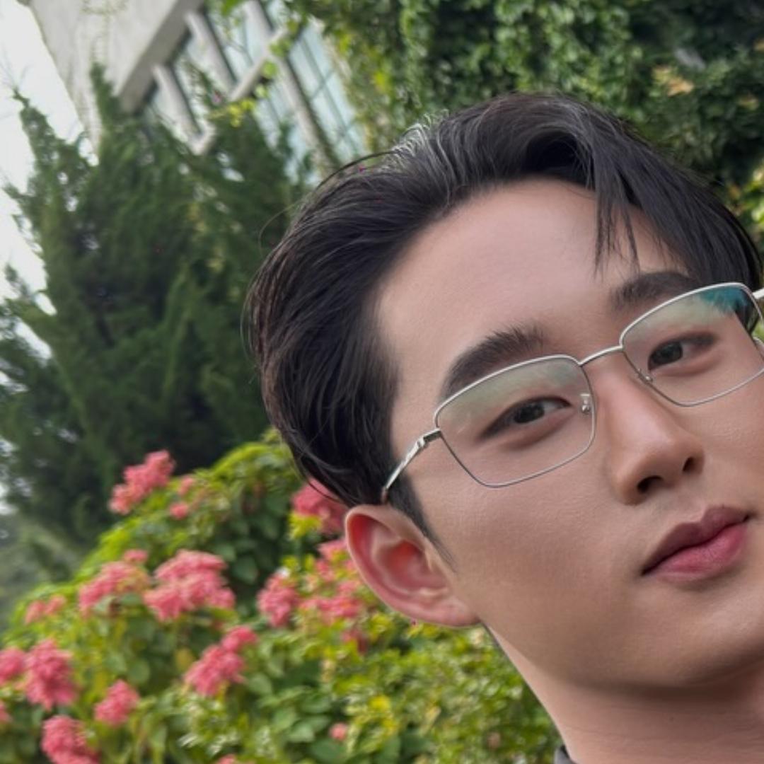 Hot post catching attention from 윌리엄 (LYKN)'s fandom