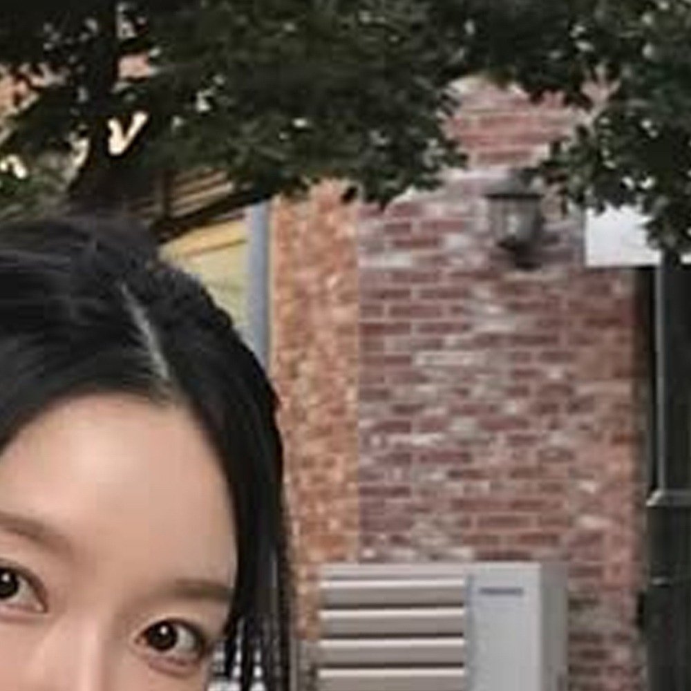 A moment captured by Go Won (Loossemble)'s fan