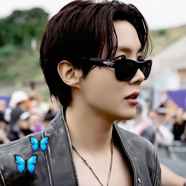 BTS j-hope Fandom Community │ No.1 KPOP App CHOEAEDOL