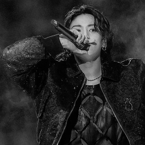 Potret di balik layar Jungkook (BTS)