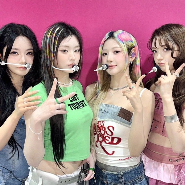 Popular profile image of FIFTY FIFTY selected by votes