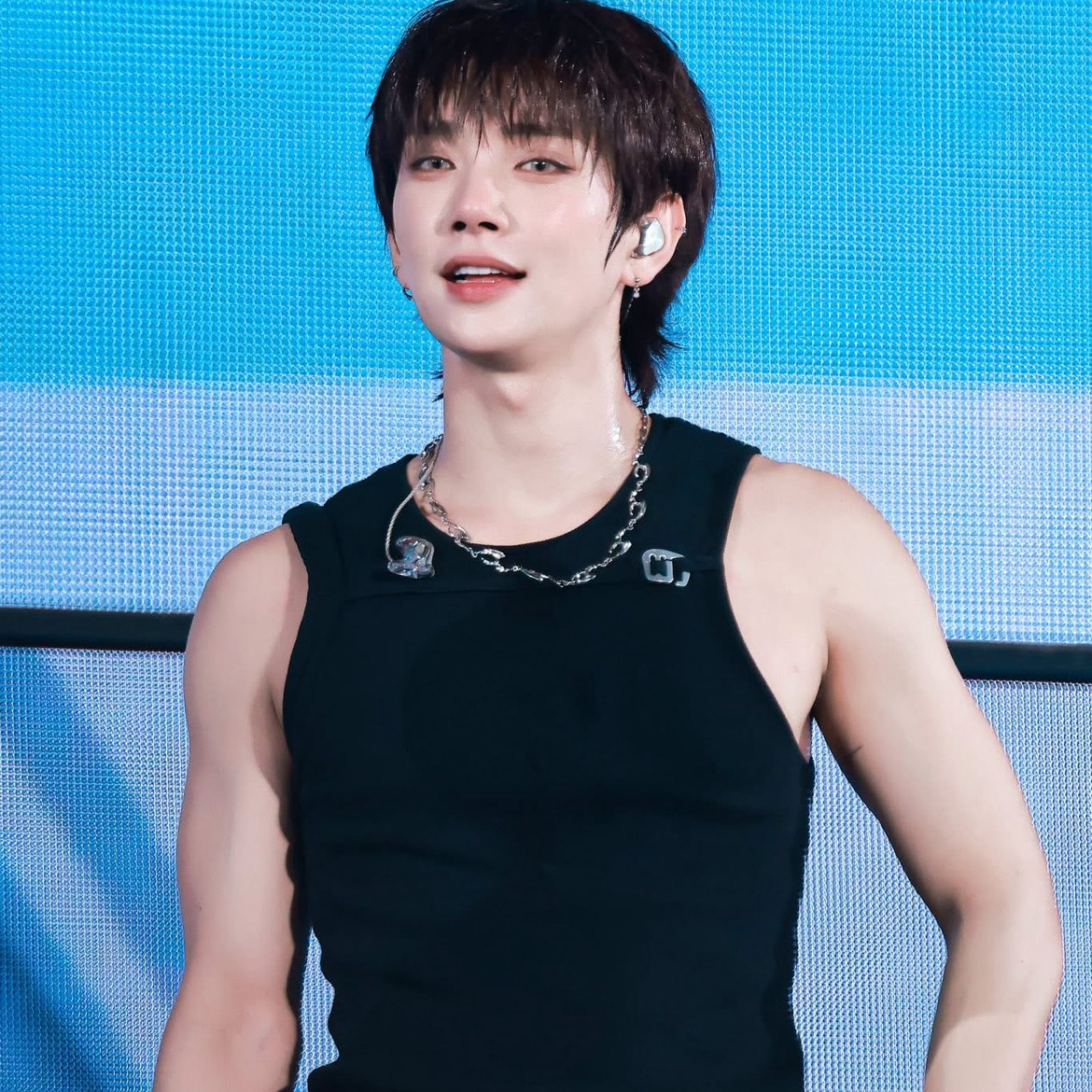 Behind-the-scenes cut of Joshua (SEVENTEEN)