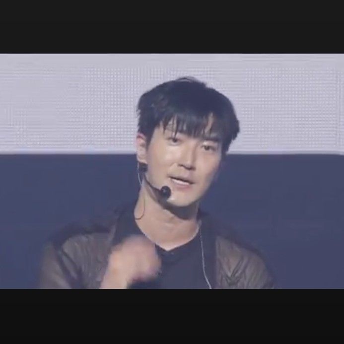Recent activity shot of Siwon (Super Junior)