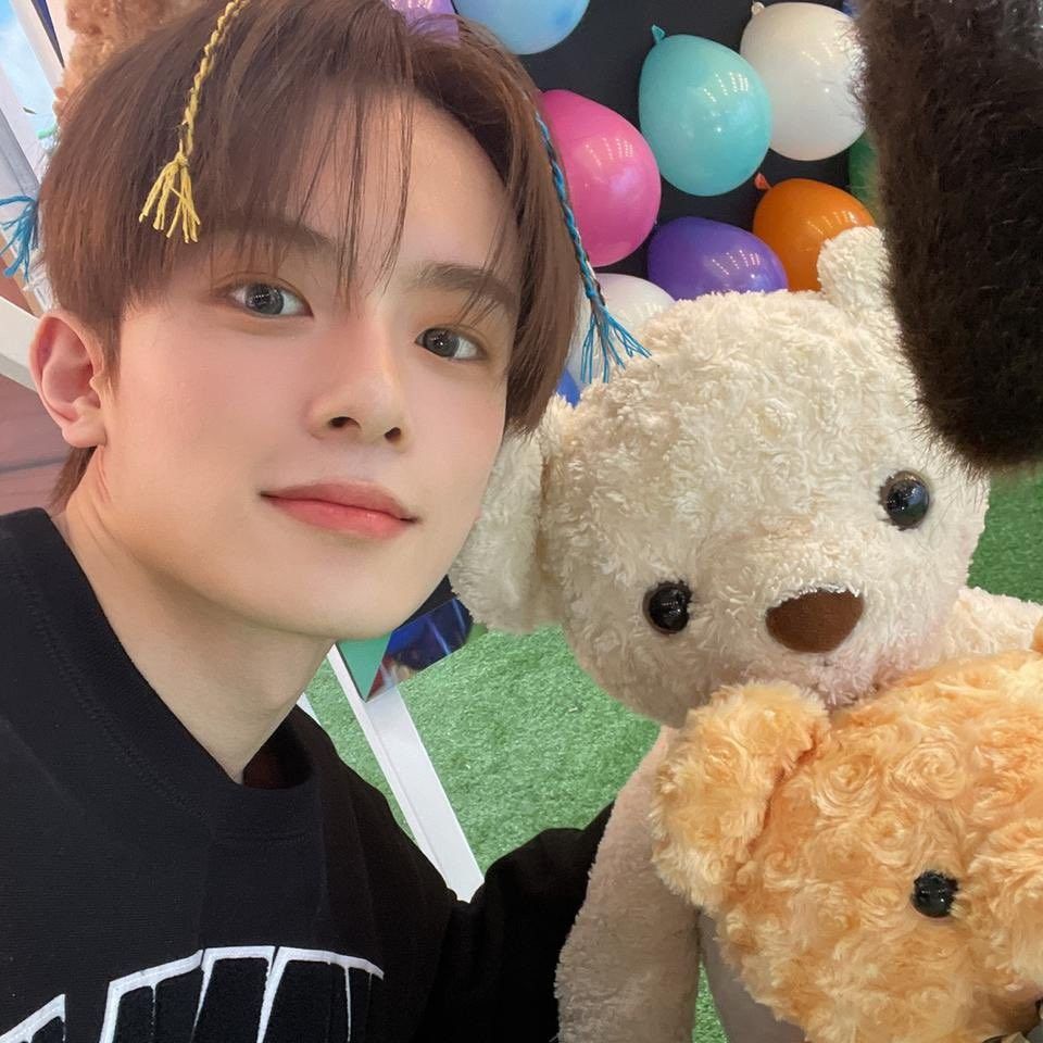 Latest photo of Kangmin (VERIVERY)