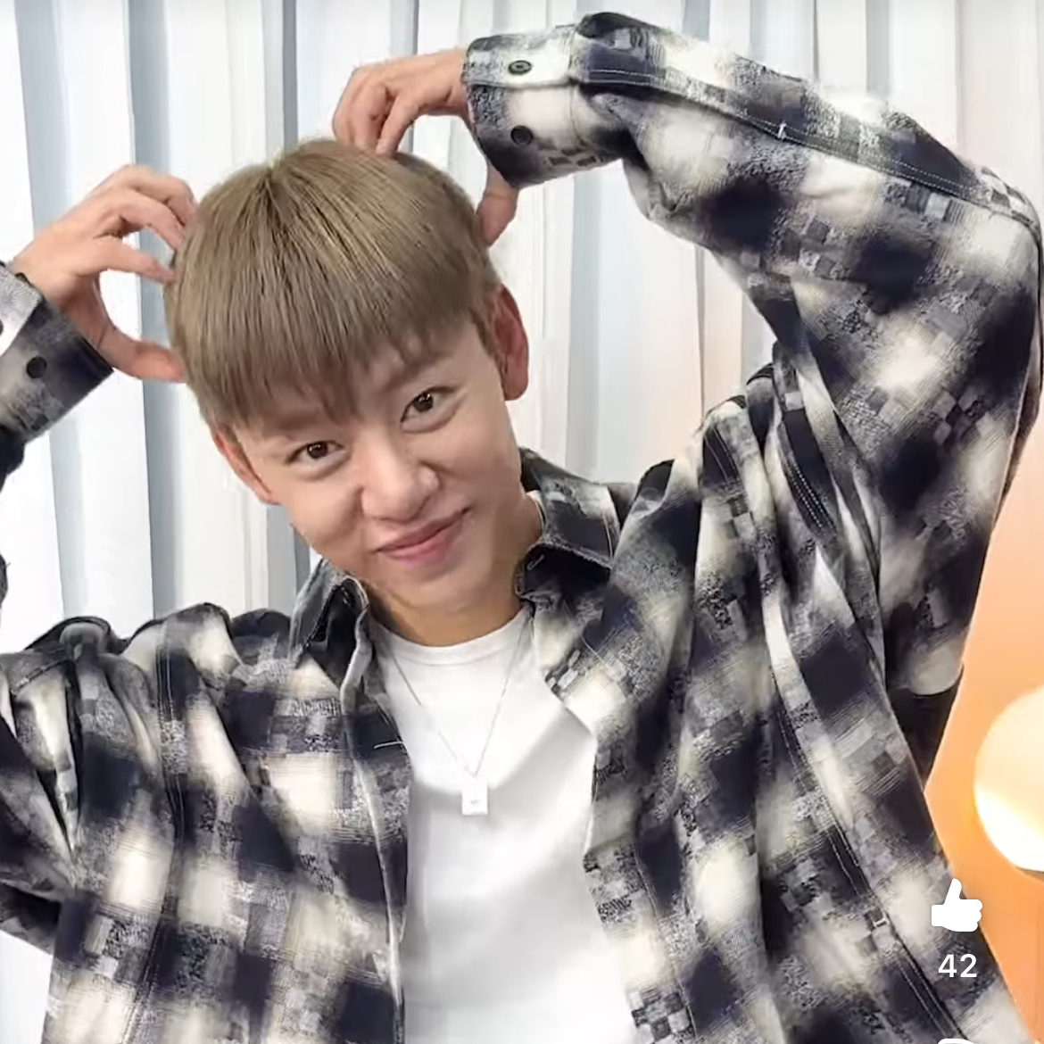 A moment captured by Daehyun (B.A.P)'s fan
