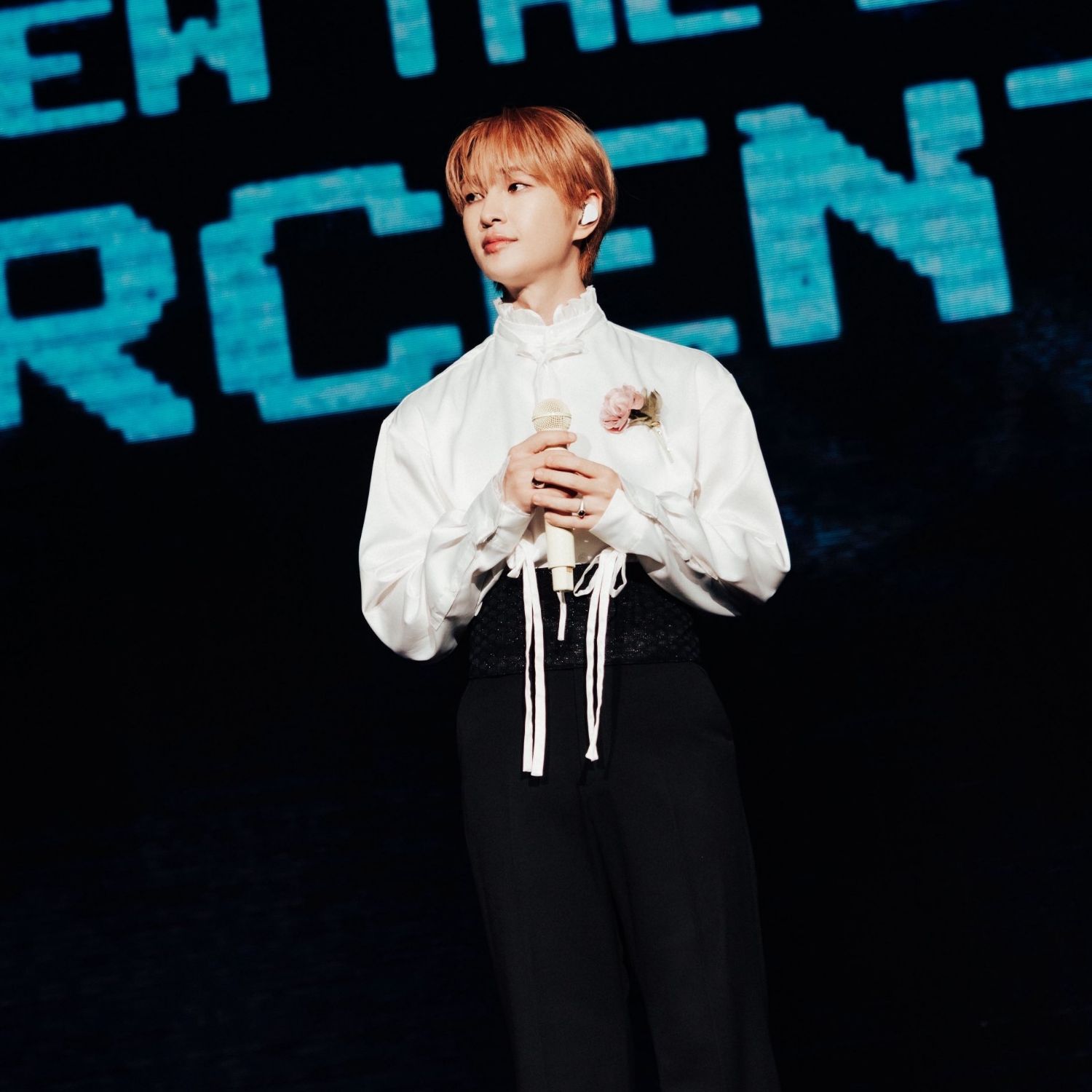 Latest photo of Onew (SHINee)