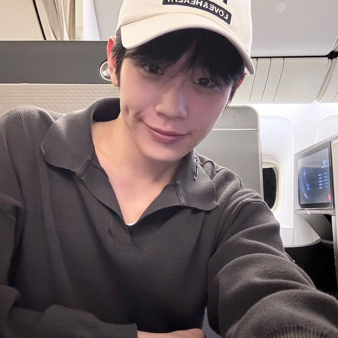 Latest photo of Kim Taerae (ZEROBASEONE)