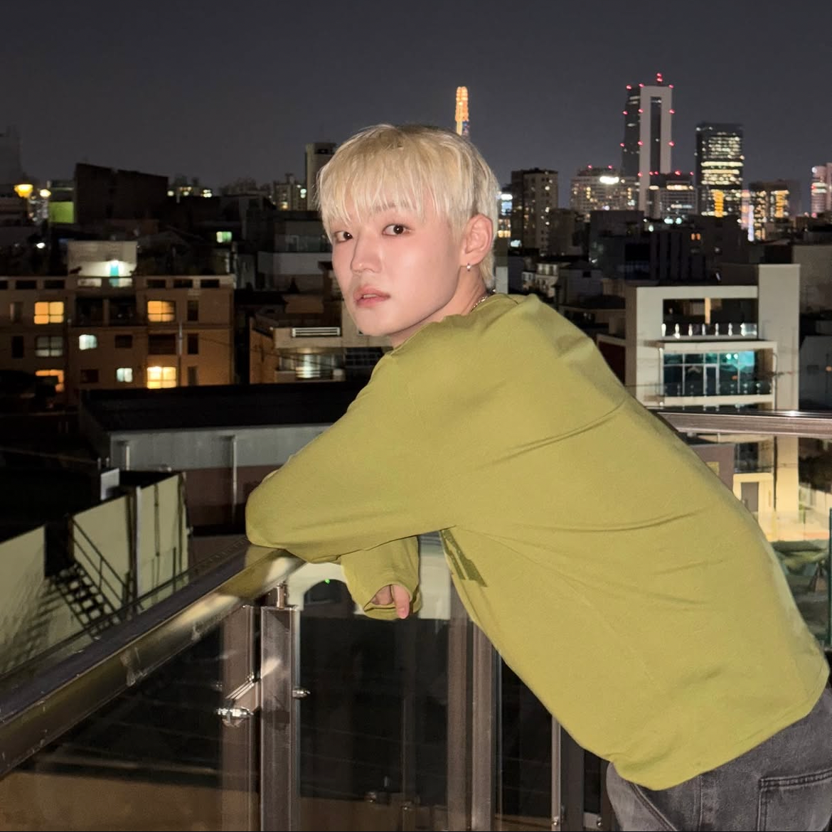 Chan (A.C.E)的最新照片