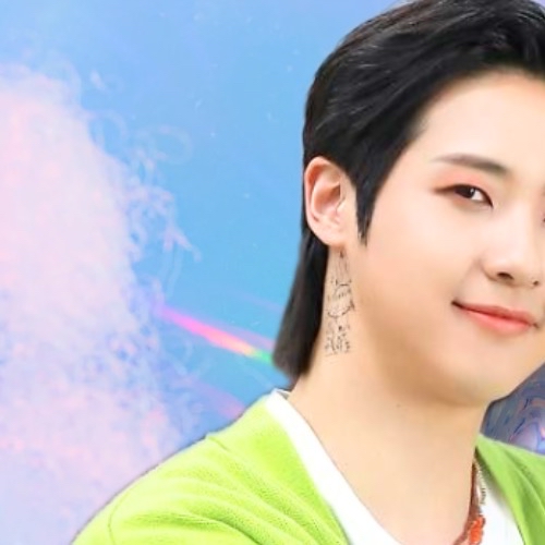 A moment captured by CNU (B1A4)'s fan