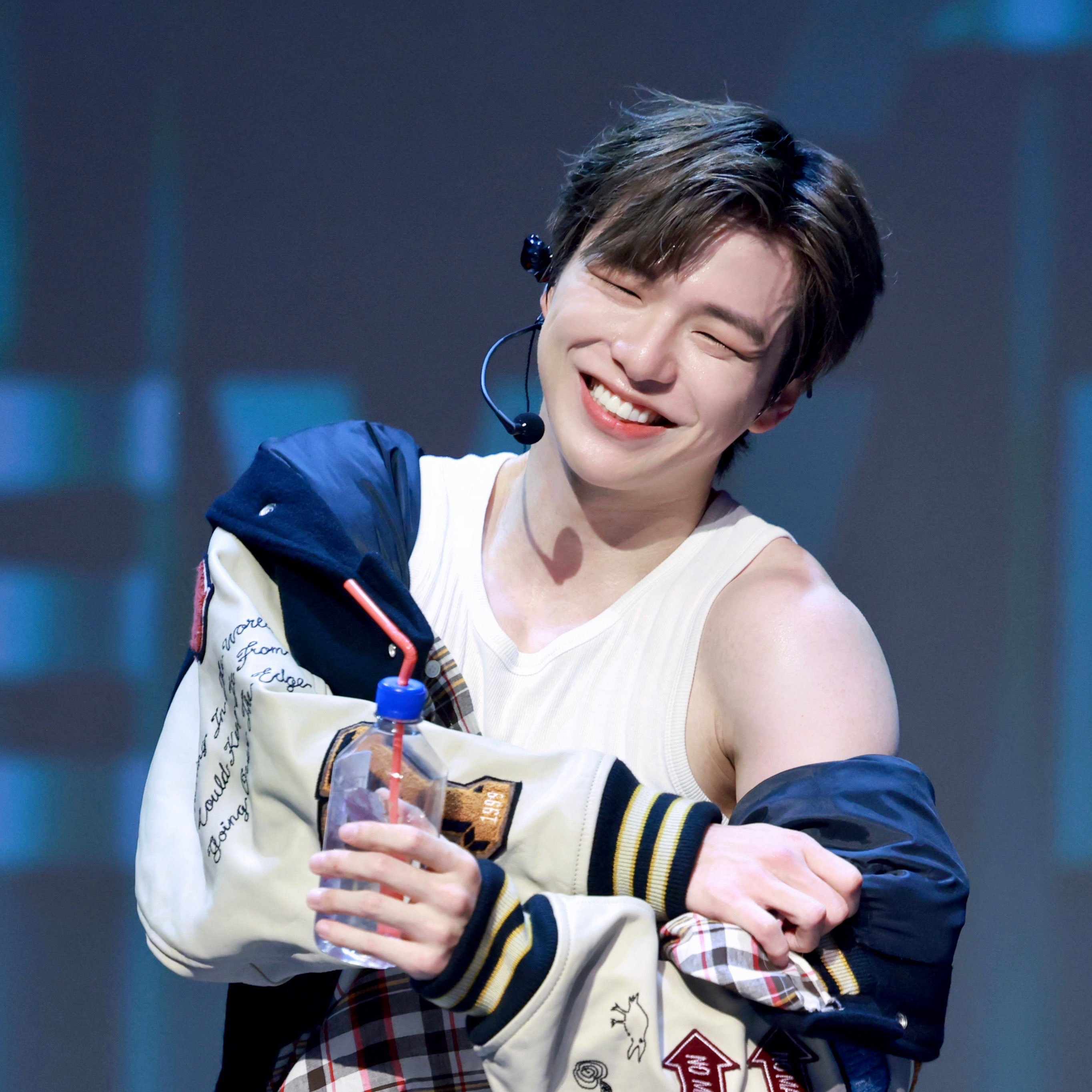 Latest photo of Kang Daniel