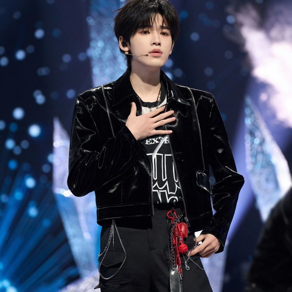 Signature photo of Song Yaxuan capturing their charm